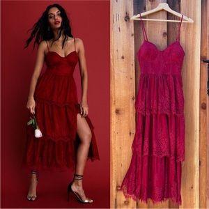 NWOT Red Lace Tiered Bustier Corset Midi Dress  🌿